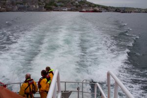 Leaving the Harbour with just a little wake ...